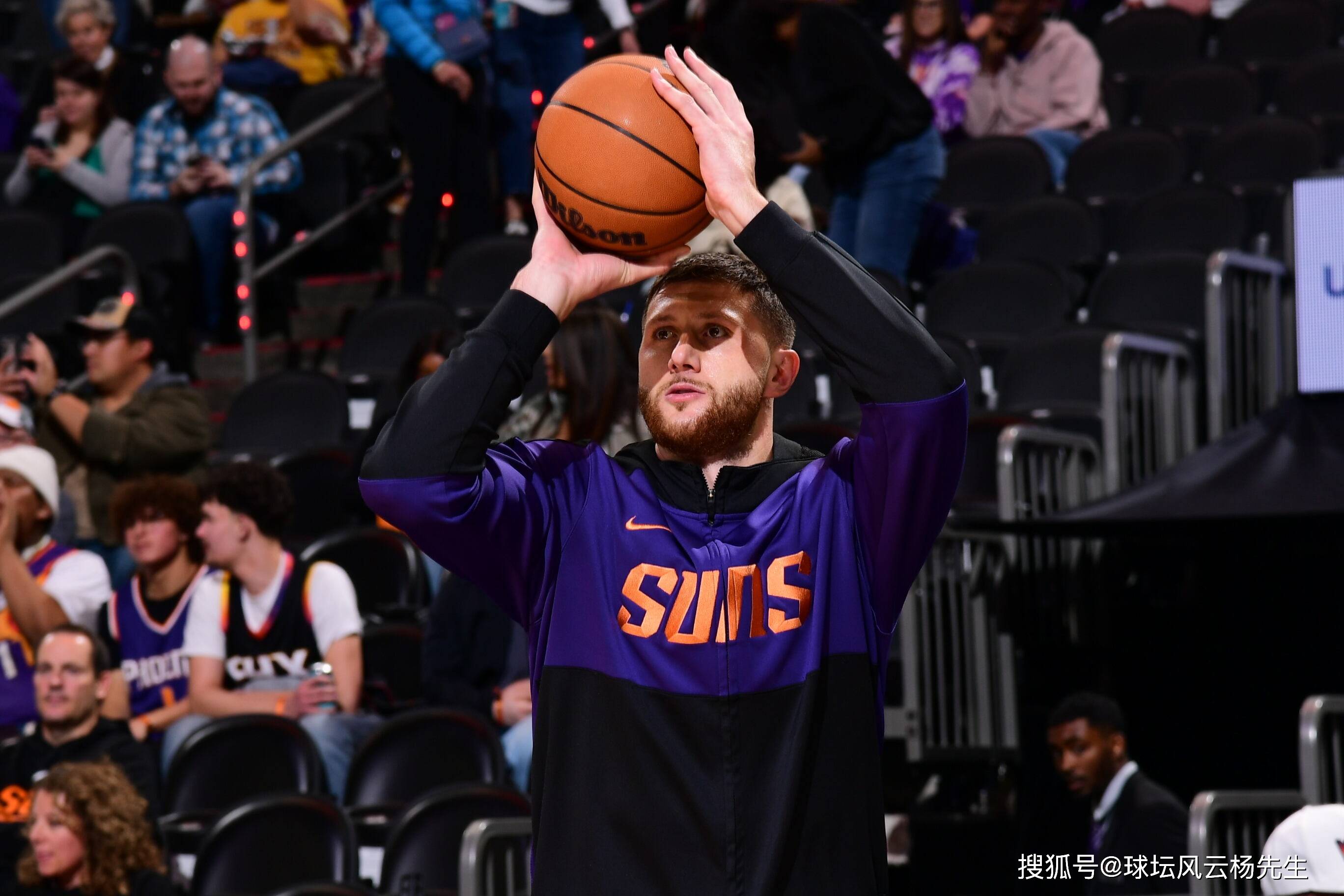 包含菲尼克斯太阳发布备战花絮，国际比赛日主帅复盘，NBA总决赛任务艰巨，轮换策略成焦点的词条