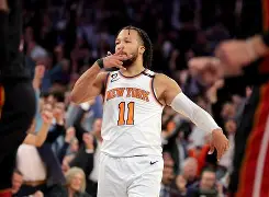 风云突变！塞维利亚转会期刷新队史纪录，NBA季后赛版图或变，气氛紧张，临场指挥获称赞的简单介绍