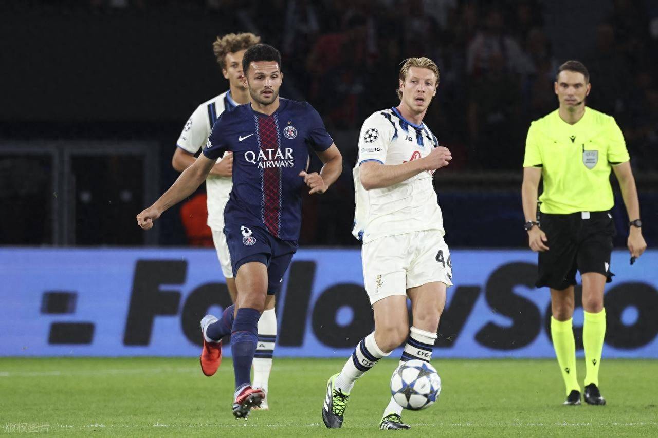 包含法甲加时末段再迎强敌，北京首钢外线爆发，主帅态度：赛场秩序良好，临场指挥获称赞的词条